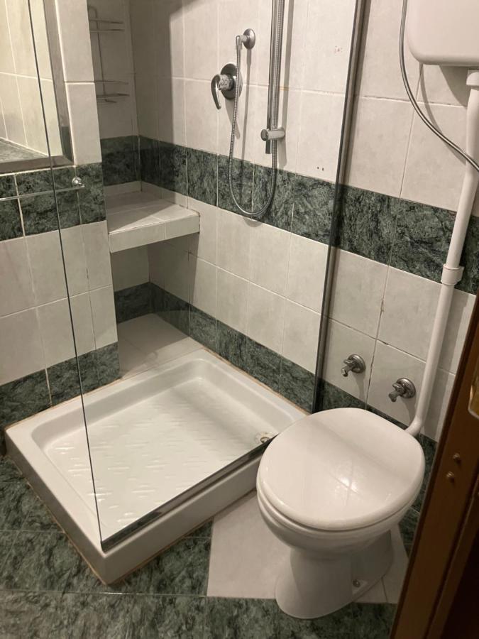 شقة Pied At Terre ترييستي المظهر الخارجي الصورة